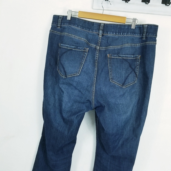 SOLD 💯 - Picture 8 of 11